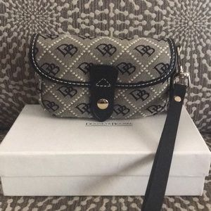 Dooney & Bourke Wristlet